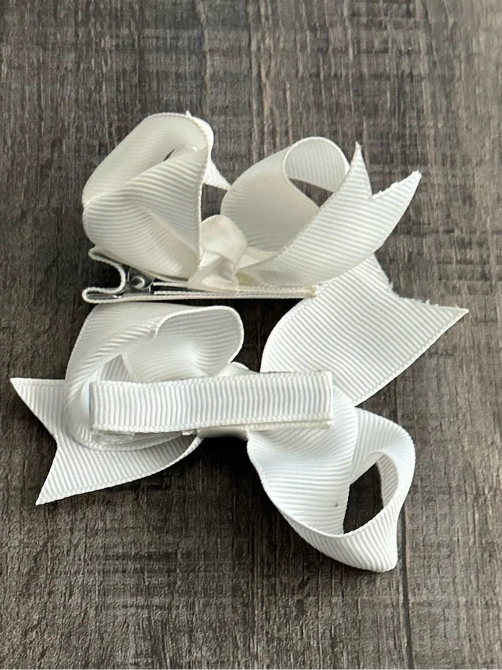 💞 Set of 2 White Grosgrain Ribbon Clip Hair Bows